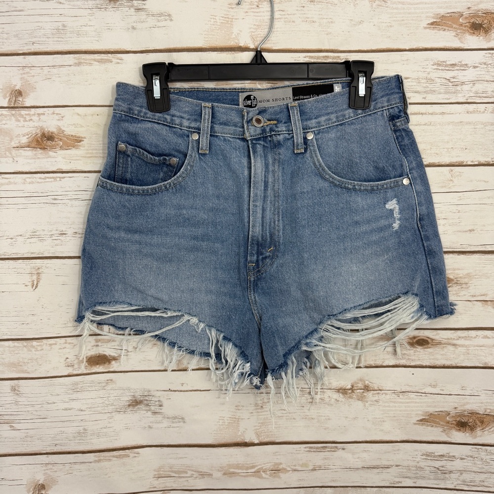 Levi’s Silvertab Cut Off Mom Denim Jean Shorts